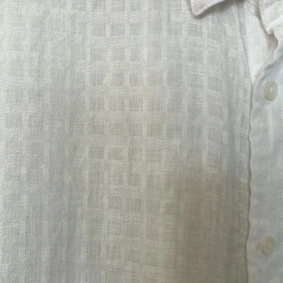 Jos. A. Bank  Reserve 100% linen white textured short sleeves button down shirt - Picture 3 of 7